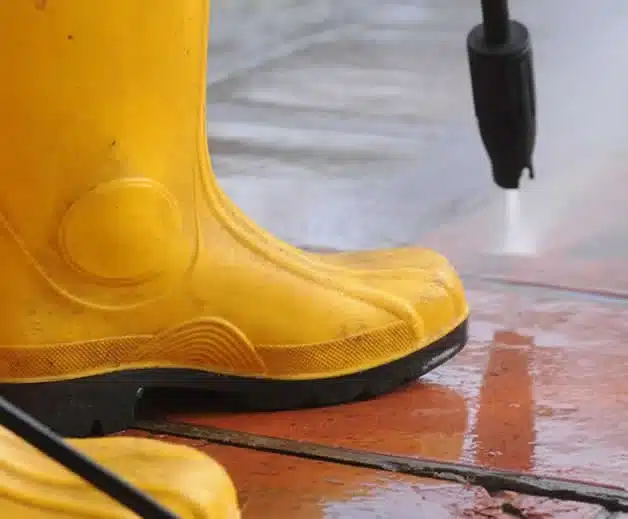 Pressure Washing — MG Barillas Painting